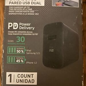 Black Dual USB Wall Charger